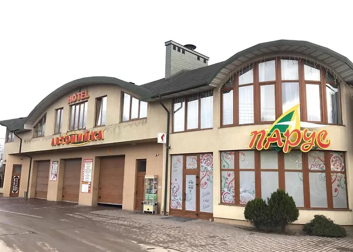 Готель Parus Чернівці
